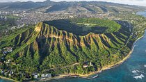 Diamond Head Hike Shuttle with Reservation Tickets Included