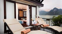 5 Star Cruise: 2 Days 1 Night Discovering Halong Bay 