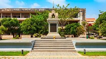 Silver Pagoda Genocide Museum and Killing Fields Phnom Penh Tour