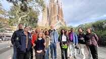 Sagrada Familia & Montserrat Small Group Tour with Hotel pick-up