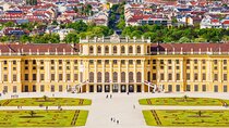 Vienna: Skip-the-Line Ticket to Schonbrunn Palace with AudioGuide