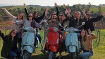 Tuscany Vespa Tour with Lunch and Wine Tasting in Chianti Area