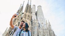 Private Religious Tour: Sagrada Familia, Romans & Jewish Quarter