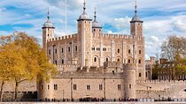 Tower of London Guided Tour with Nearby Rickshaw Ride