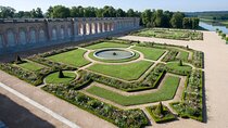 Private Versailles Full Day with Minivan