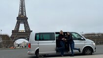 Hop On: Paris City Highlights Tour in a comfortable Minivan