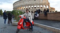 Rome Vespa Round with Photo in Eternal city
