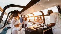 Lisbon Sunset DJ Party – Luxury Boat, Pizza & Open Bar