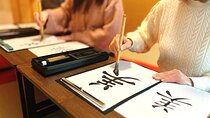 Japanese Calligraphy Experience in Osaka