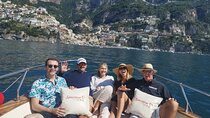 Private Boat tour to Positano and Jeranto bay with lunch on board