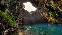 Discover Melisani Cave-Agia Efimia & A photo stop above Myrtos
