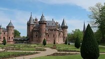 Private Half Day Trip To Castle Muiderslot and Castle De Haar
