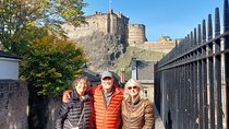 Full-Day Privately Guided Tour of Edinburgh in a Luxury Minivan