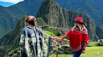 From Cusco - 2-Day Tour to the Sacred Valley and Machu Picchu with Lunch
