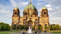 Berlin on Your Own - Deluxe Round Trip from Warnemünde Port
