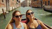 Venice: St. Mark's Square and Rialto with 30 minutes Gondola Ride