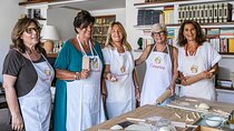 Small group Pasta and Tiramisu class in near Villa d'Este