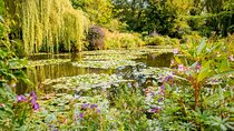 Giverny And Monets Gardens Private Tour from Paris