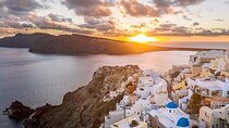 Santorini's Greatest Views Photo Private Tour