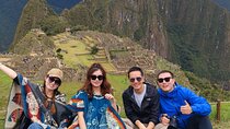 3 Days Tour in Machu Picchu at Sacred Valley and Rainbow Mountain