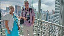 Petronas 42nd Floor Skybridge Visit & Food Experience in KLCC