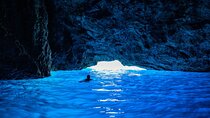 Blue Grotto and Capri All Inclusive Private Boat Tour