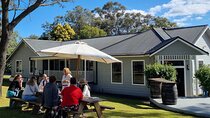 Small Group Hunter Valley Wine Tour + Lunch, Gin & Choc ex Sydney