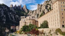 Private Tour to Montserrat with a specialized local guide