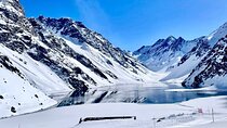 Tour 1 Day Portillo and Lagoon of the Inca from Santiago Picnic