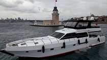 Private Yacht Cruise on The Bosphorus in Istanbul