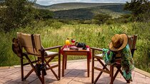 3-days group joining safari to Maasai Mara with Land CruiserJeep