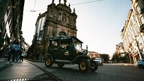 Porto : Private Vintage of the Historic City in a Classic Ford T
