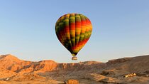 Luxury Sunrise Balloon Ride in Luxor with Pickup