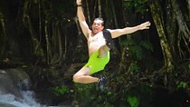Blue Hole and River Tubing Combo Tour from Ocho Rios