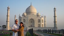 From Delhi: Taj Mahal & Agra Guided Tour by Car with Options