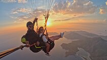 Paragliding In Fethiye Oludeniz, Turkey