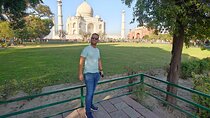Same Day Taj Mahal, Agra Fort & Baby Taj Tour from Delhi by Car