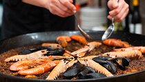 Barcelona: Black Ink Seafood Paella Cooking Class