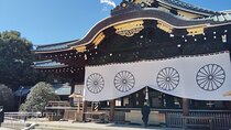 Tokyo: Yasukuni Shrine and Yushukan Museum Guided Tour