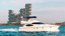 Dubai Luxury Yacht Experience