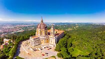 Private transfer from Zurich to Torino with 2h Sightseeing stop