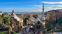 Park Guell Private Guided Tour With a Five Stars Tour Guide