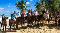 Experience A Scenic Adventure on Horseback at Montaña Redonda