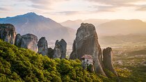 2 Day Private Tour to Delphi and Meteora