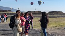Private Teotihuacan Pyramids with Archaeologist