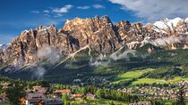 Cortina D’Ampezzo and Misurina Full Day Private Tour from Venice