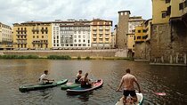 One-oar Surfing on the Arno River from Florence