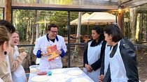 Rome Cooking Class: Make Pizza and Pasta with Wine & Dessert