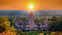 2-Day Angkor Wat With Small and Big Circuit and Banteay Srei Tour