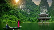 Ninh Binh - Trang An - Hoa Lu (Buffet Lunch - Limousine Transfer)